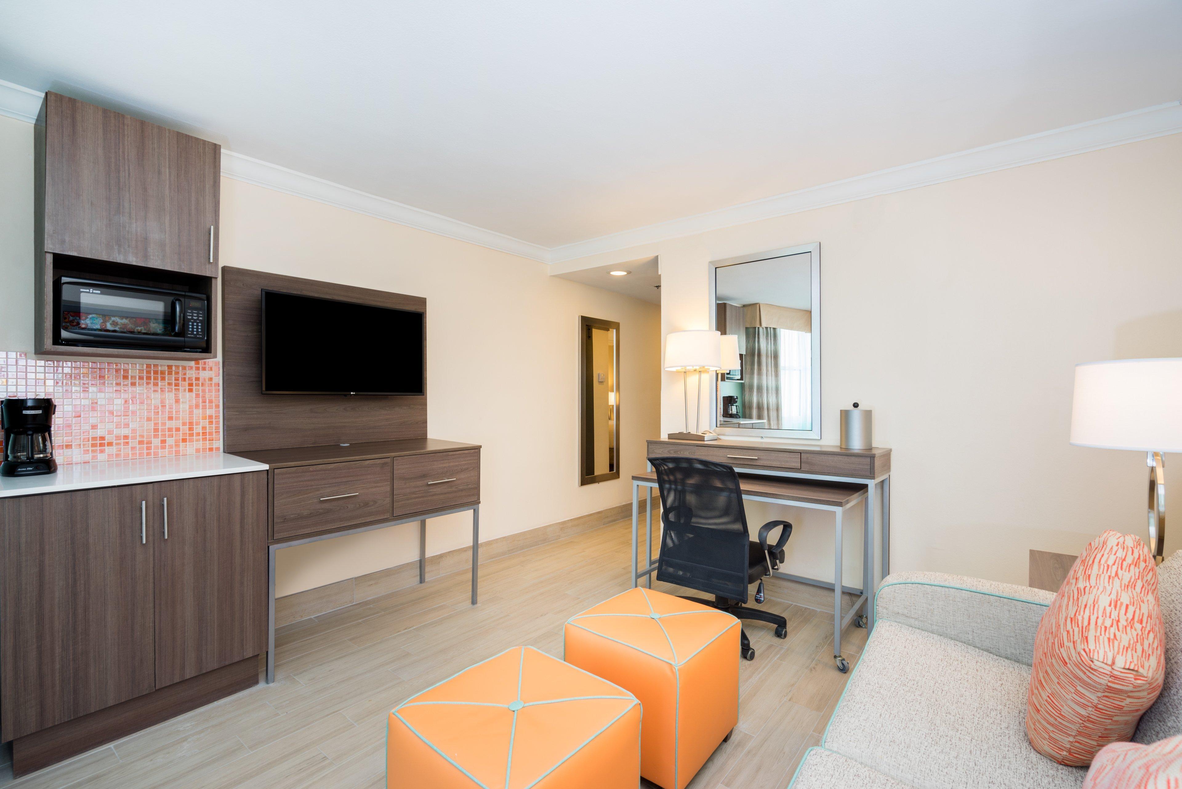 Holiday Inn Express & Suites Nassau By Ihg Экстерьер фото