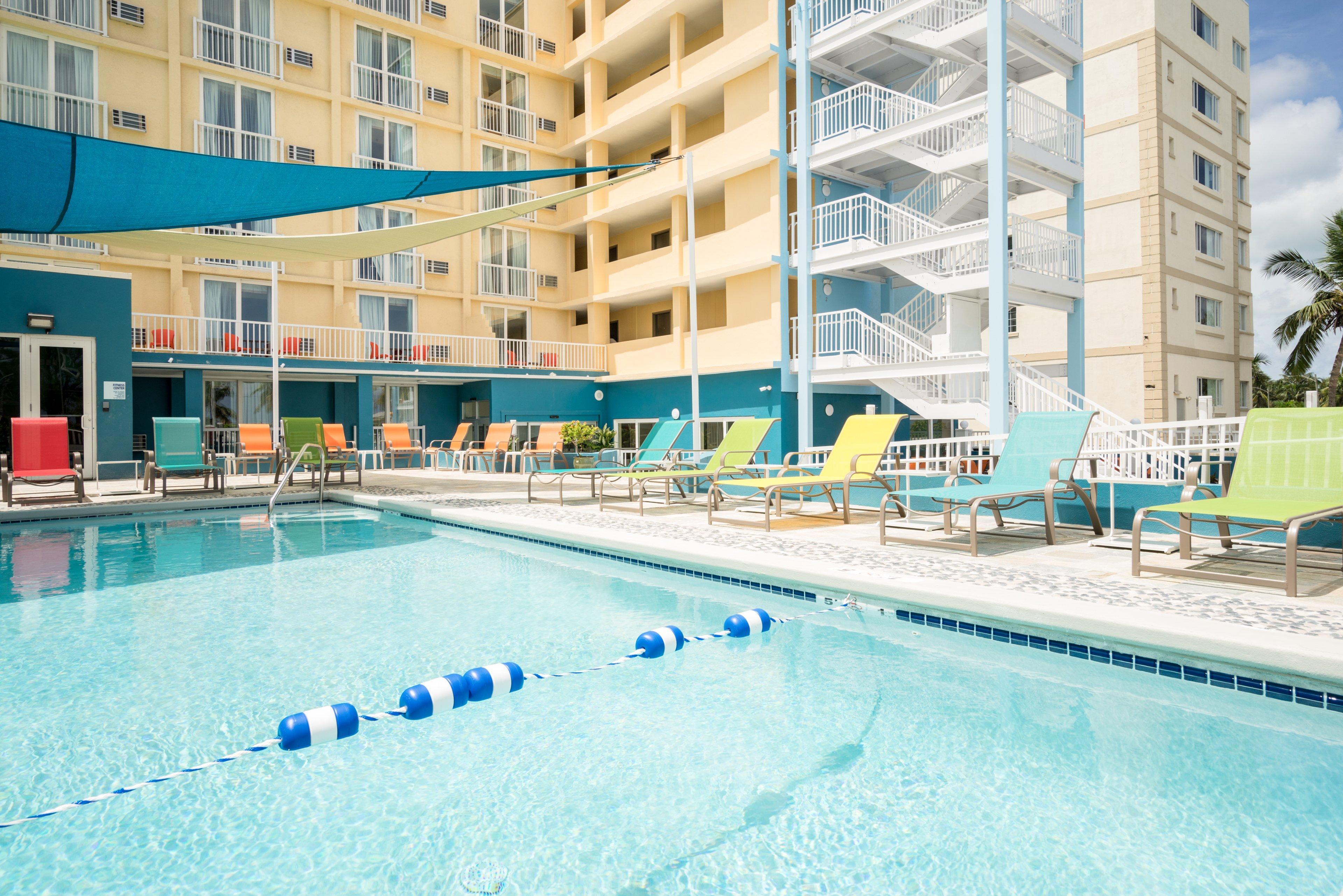 Holiday Inn Express & Suites Nassau By Ihg Экстерьер фото