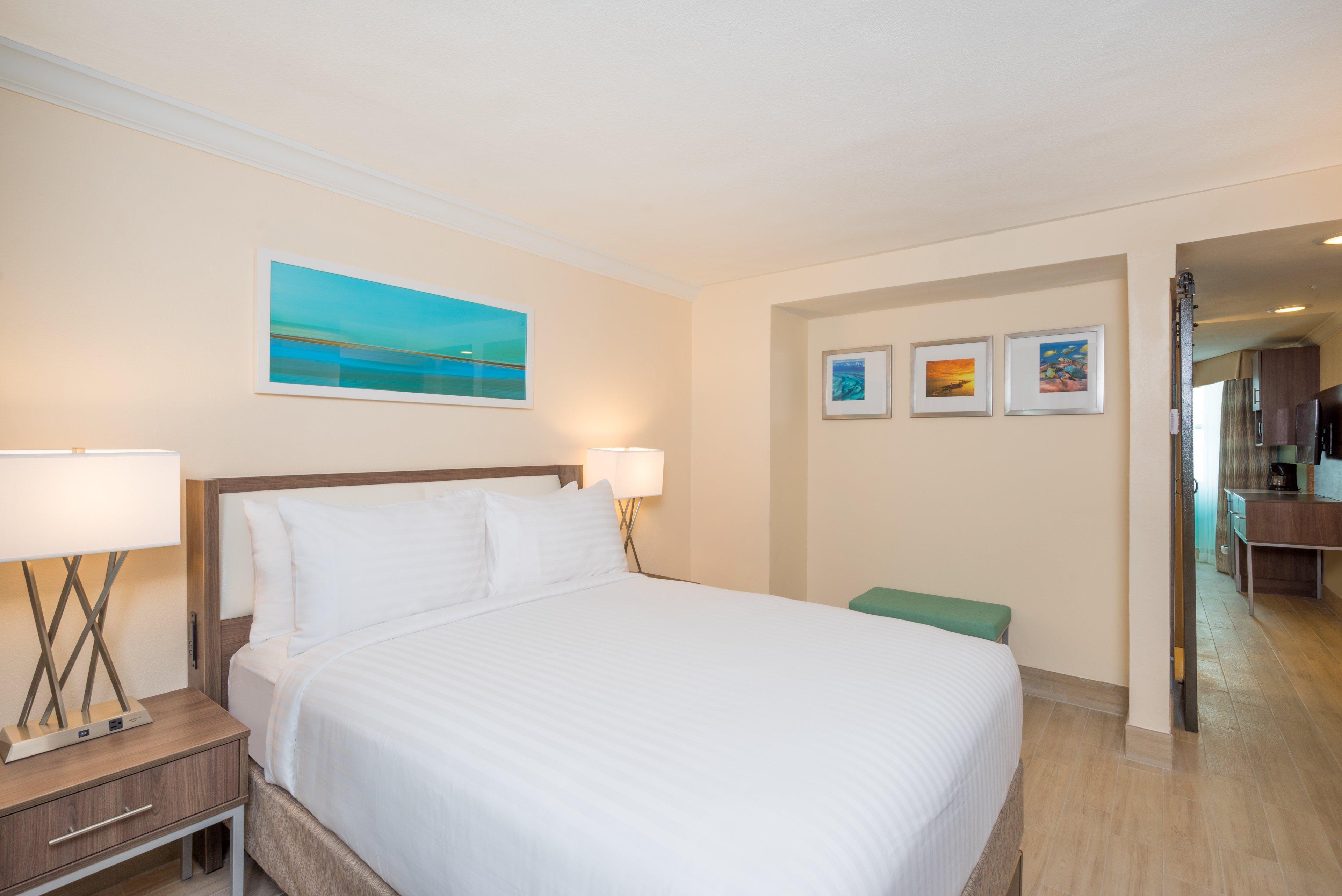 Holiday Inn Express & Suites Nassau By Ihg Экстерьер фото