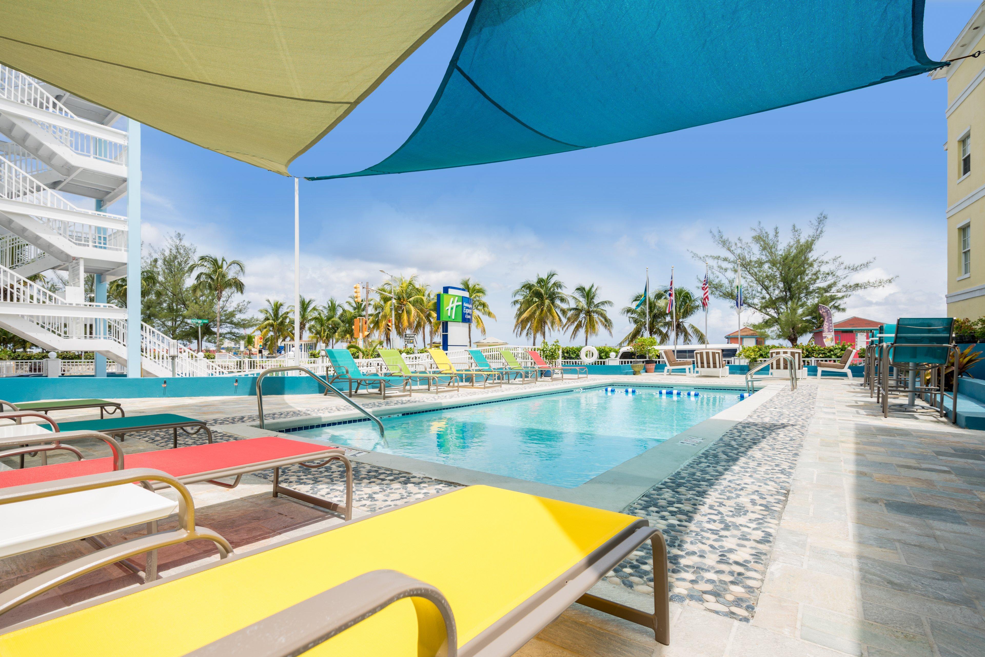Holiday Inn Express & Suites Nassau By Ihg Экстерьер фото