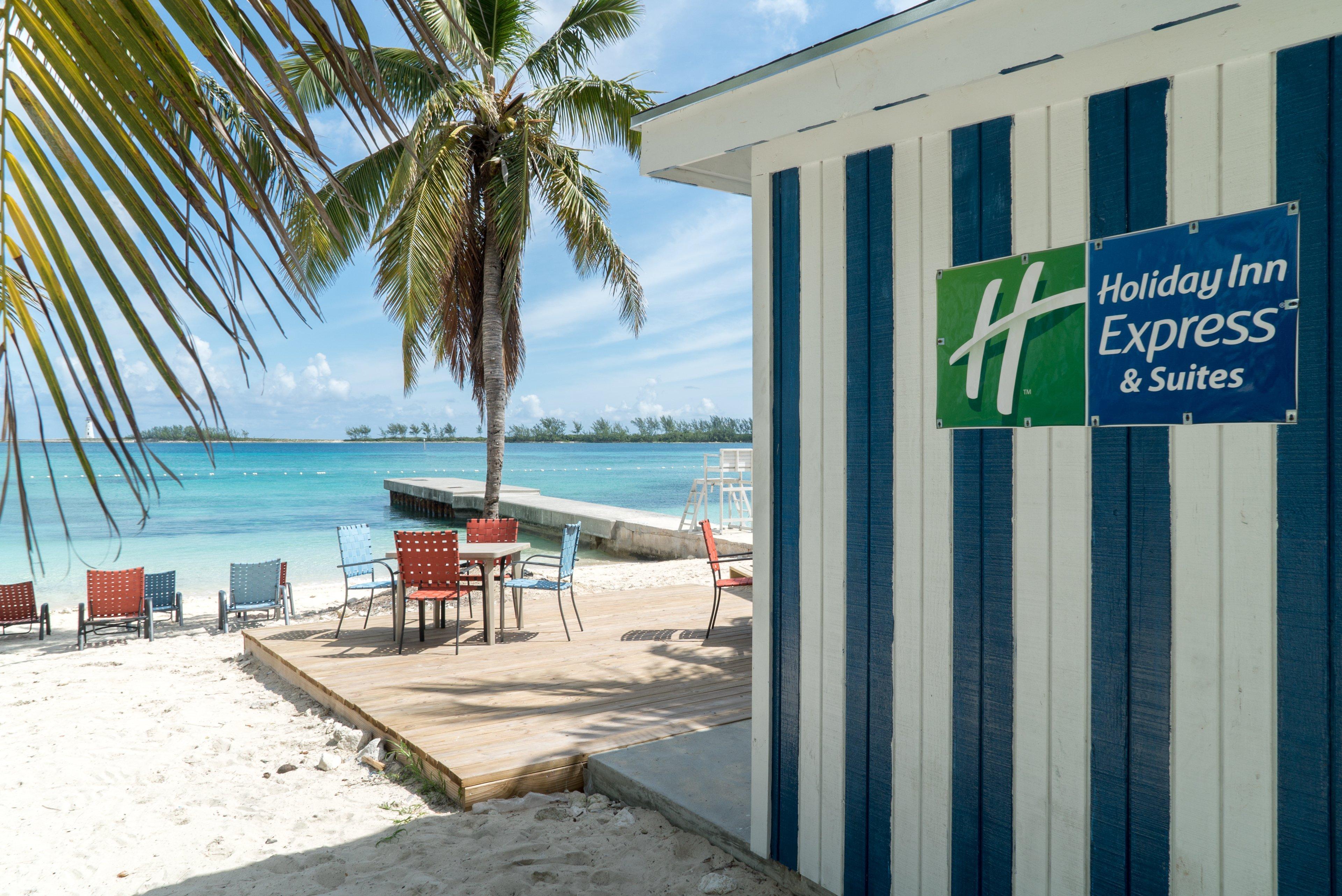 Holiday Inn Express & Suites Nassau By Ihg Экстерьер фото