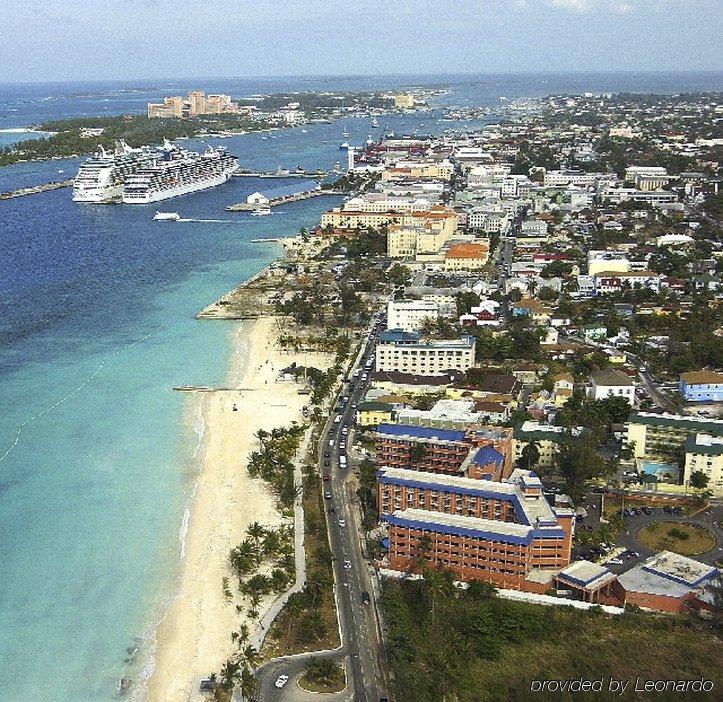 Holiday Inn Express & Suites Nassau By Ihg Экстерьер фото